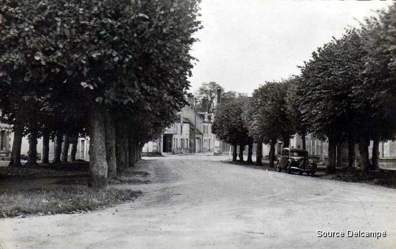 47 Saint Benoit Sur Loire Avenue de l Abbaye.jpg